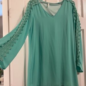Seafoam green dress, long sleeve, with detail